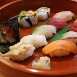 후쿠오카 텐진 저렴한 초밥집 - 효탄스시 본점 ひょうたん寿司 썸네일