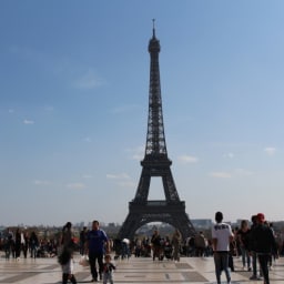 <파리여행>에펠탑/잔듸에서딩글거리기 썸네일