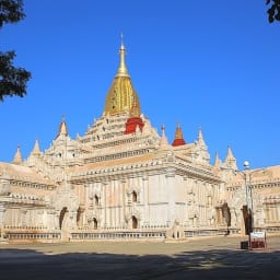 미얀마,바간,바간평원의 랜드마크 아난다사원의 화려한 모습 썸네일