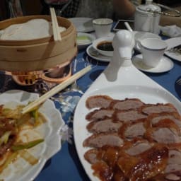 [홍콩] 페킹가든, 좋은 분위기에서 맛있는 베이징덕 한 마리 썸네일